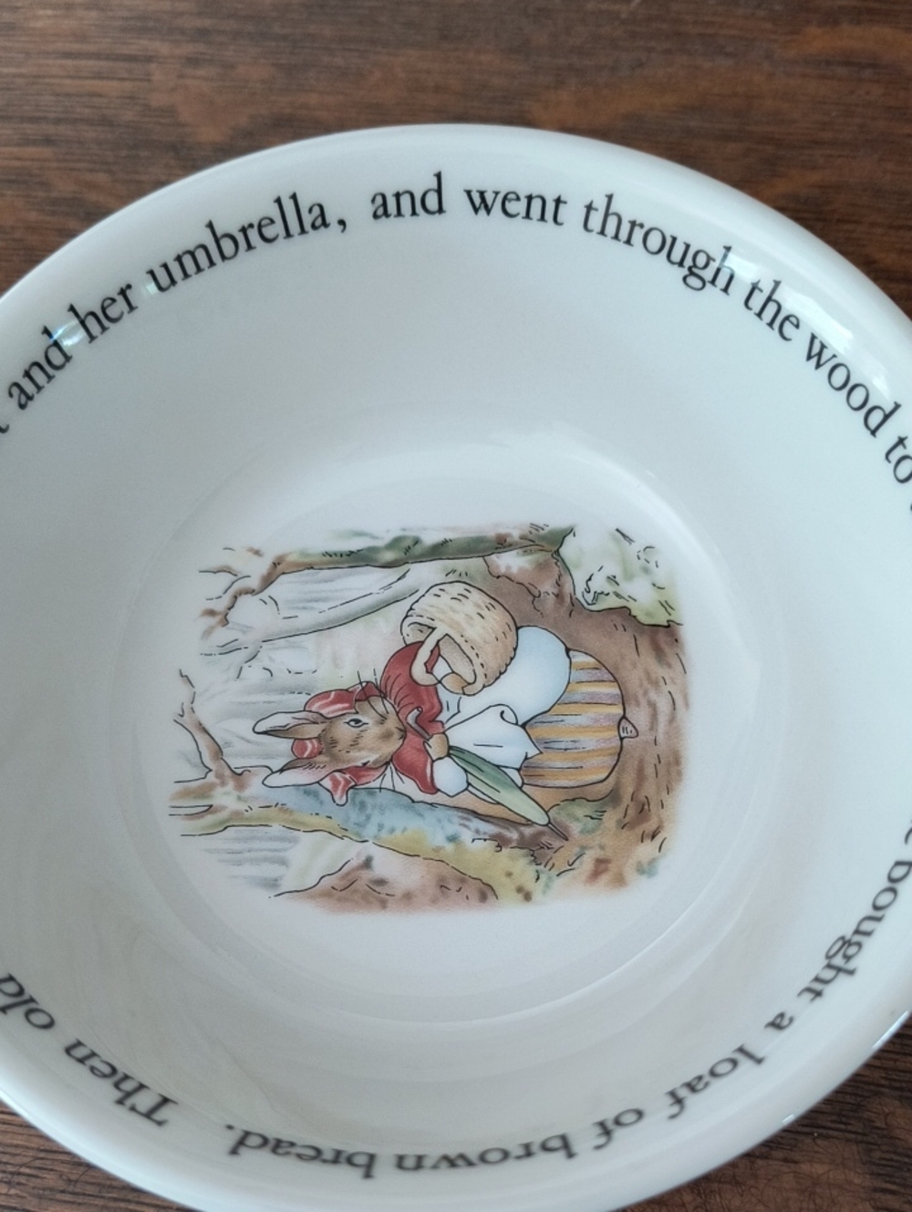 Wedgwood Peter Rabbit Bowl - Picture 5 of 11